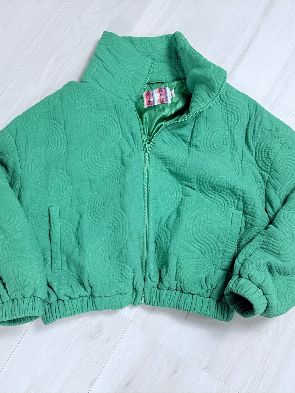 Urban Outfitters Bright Green Quilted Bomber Jacket - Picture 2 of 4